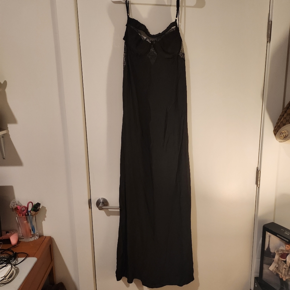 Princess Polly Passion Maxi Dress - Picture 2 of 8